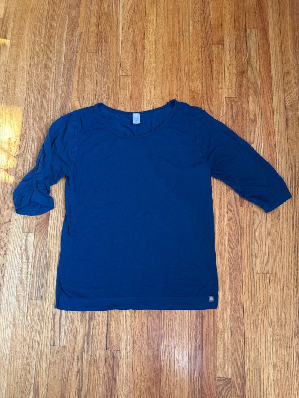 Jilla Active Navy Bamboo 3/4 Sleeve Top M Ruched Basic Gorpcore Athleisure